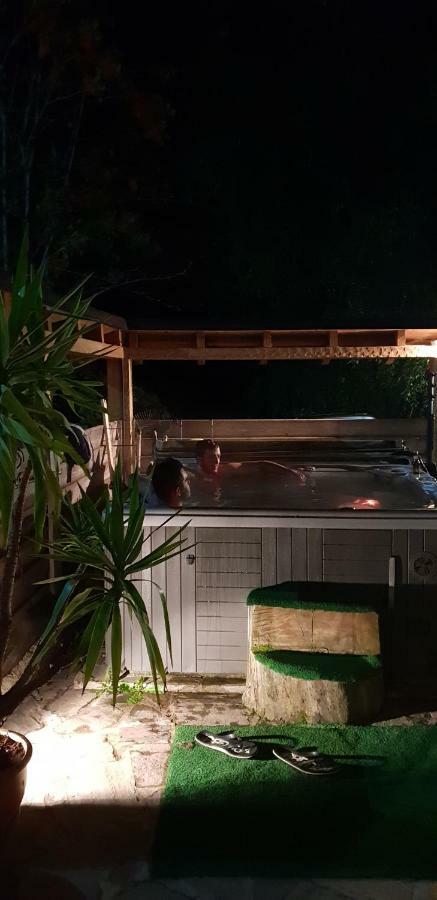 Cal Tistu Apartment Matemale Ngoại thất bức ảnh