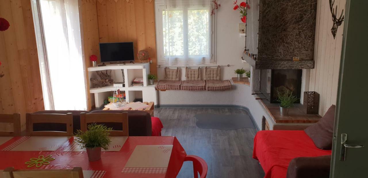Cal Tistu Apartment Matemale Ngoại thất bức ảnh